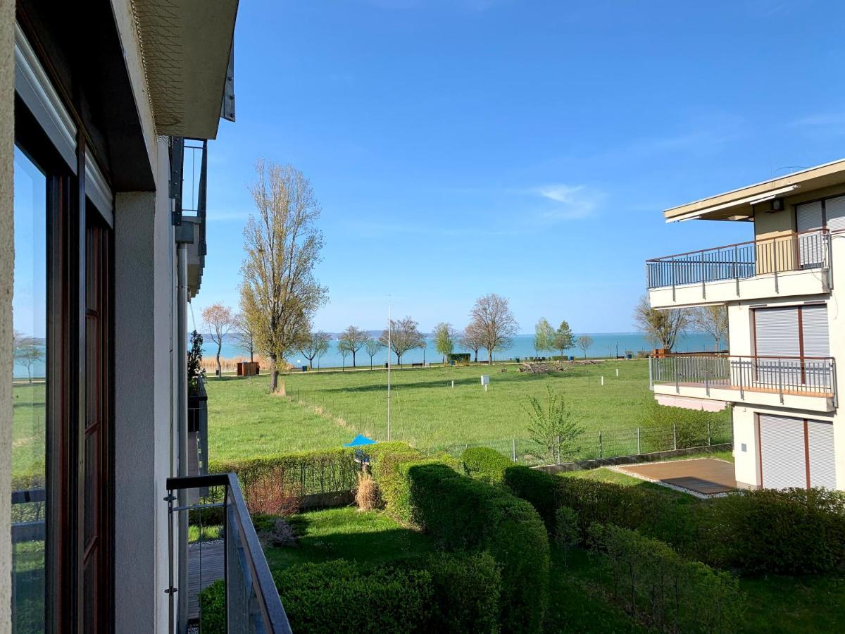 Lakeside Luxury Apartment Zamárdi Eksteriør bilde