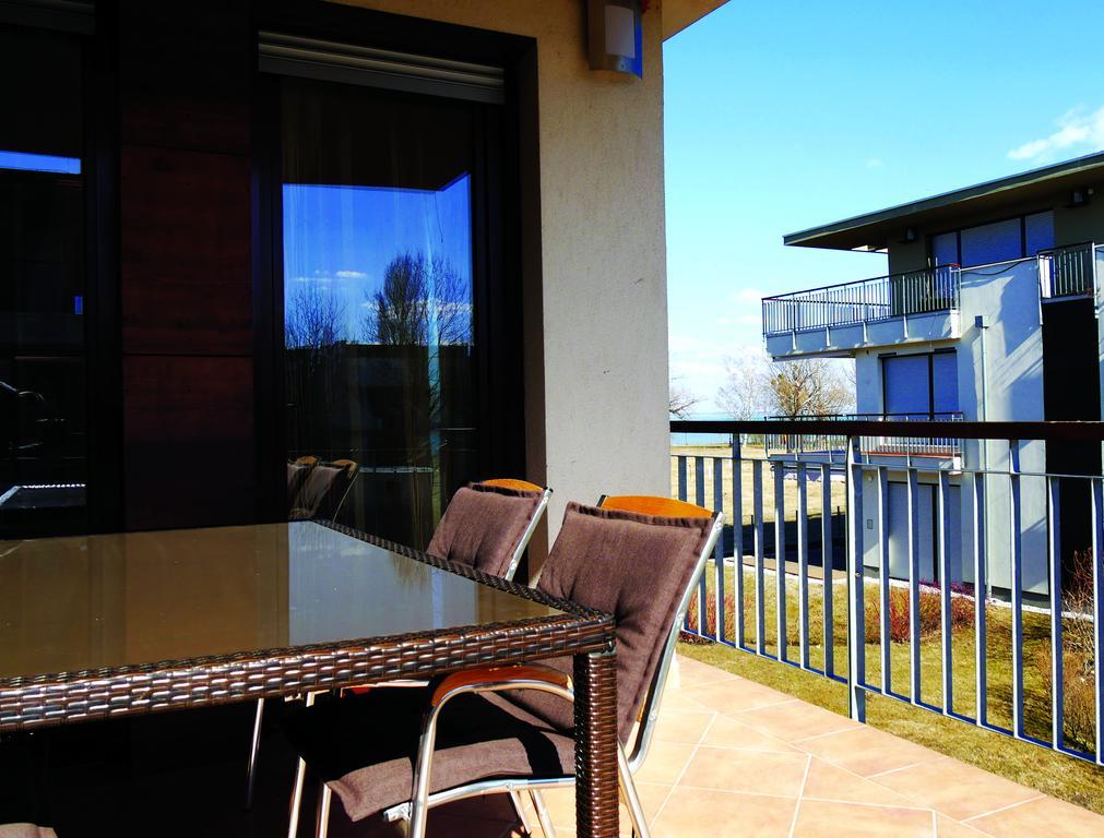 Lakeside Luxury Apartment Zamárdi Eksteriør bilde